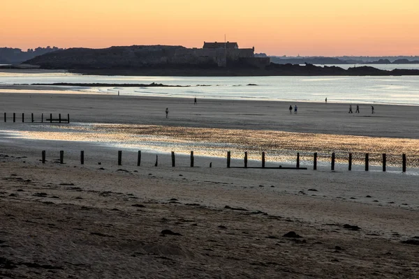 Kvällsljuset Stranden Och Olt Stad Saint Malo Frankrike Ille Vilaine — Stockfoto