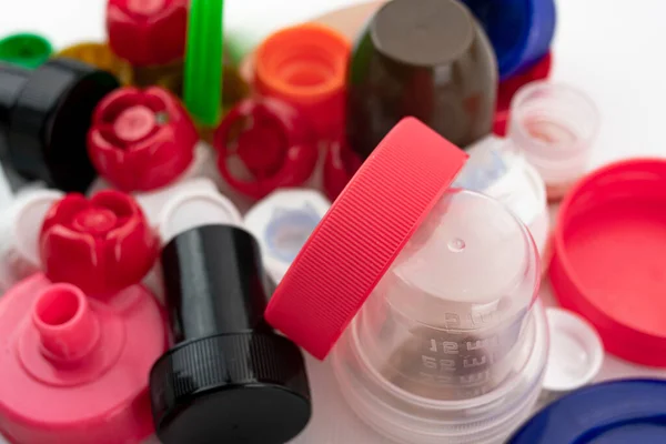 Set Farbiger Kunststoffkappen Für Recycling Und Umweltschutz — Stockfoto