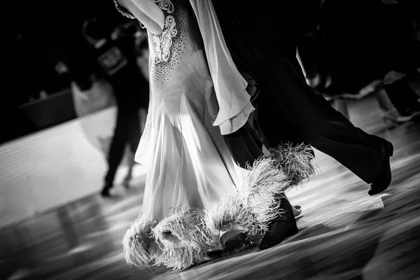 Bride Groom Dancing Studio — Stock Photo, Image