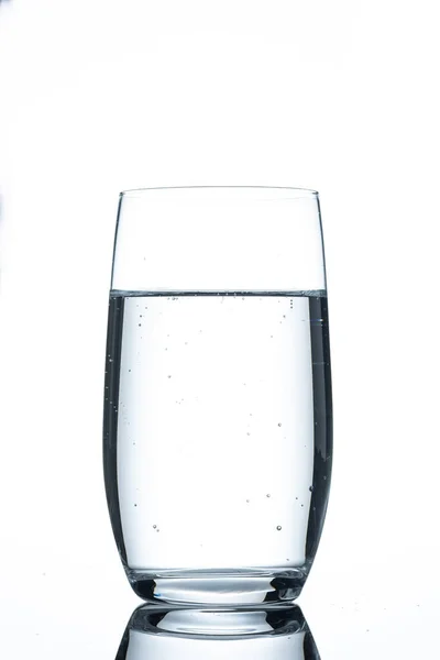 Szklanka Wody Białym Tle — Zdjęcie stockowe