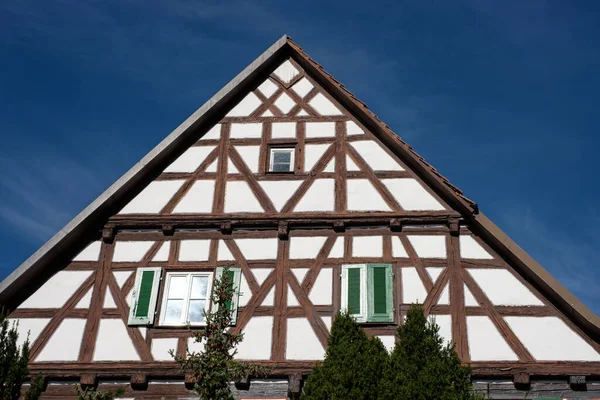 Fasada Domu Muru Drewnianego Błękitne Niebo — Zdjęcie stockowe