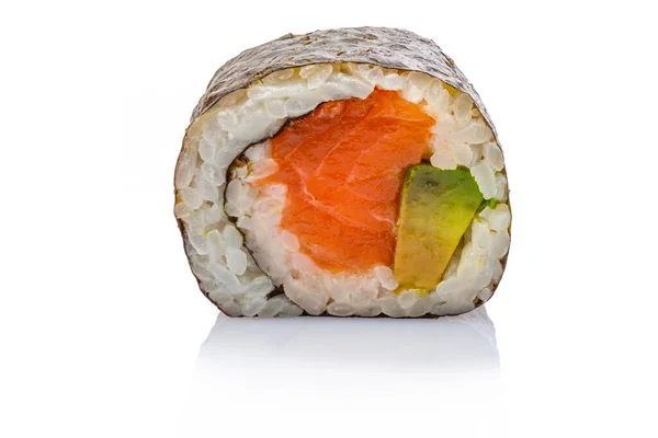 Futomaki Sushk Com Salmão Abacate Close Branco — Fotografia de Stock