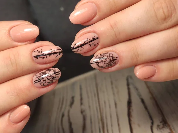 Piękny Manicure Paznokci Tle Modnej Konsystencji — Zdjęcie stockowe