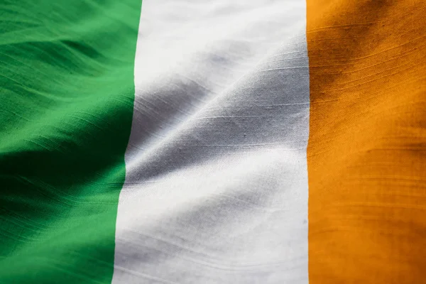 Primer Plano Bandera Irlanda Con Volantes Bandera Irlanda Soplando Viento — Foto de Stock