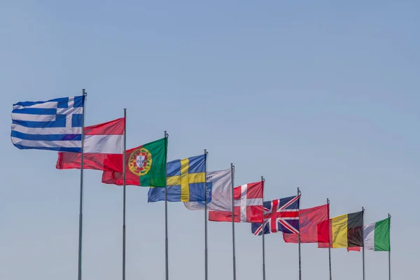 Banderas Diferentes Países Fondo Del Cielo — Foto de Stock