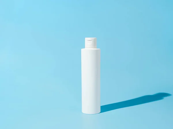 Lege Witte Plastic Fles Mockup Hard Licht Blanco Ondoorzichtige Fles — Stockfoto