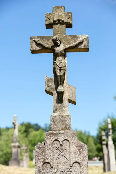 Estatua Piedra Forma Cruz Cementerio —  Fotos de Stock