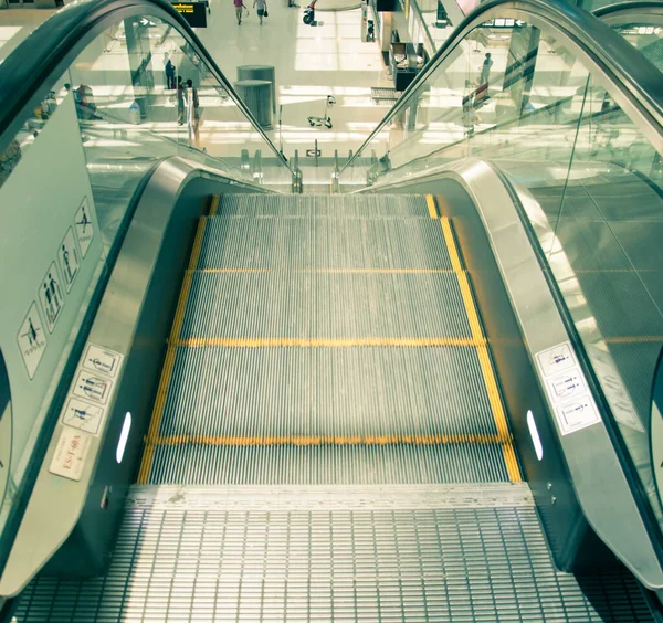 Escaleras Mecánicas Ciudad —  Fotos de Stock