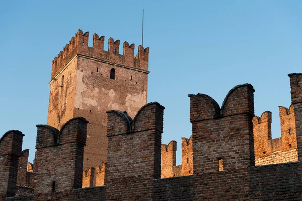 Башня Средневекового Замка Городе Сан Джиминьяно Италия — стоковое фото