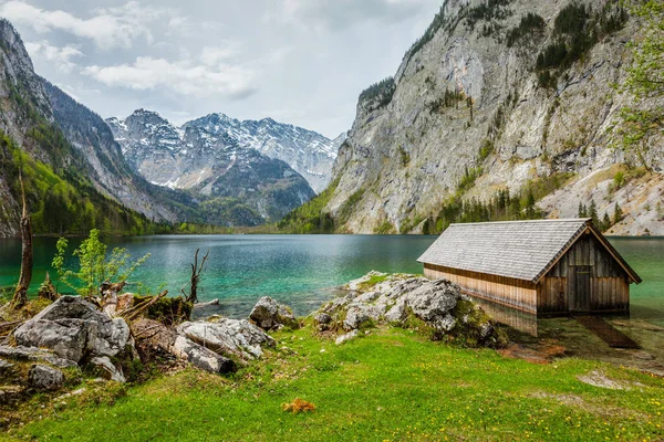 Loď Kotví Hangáru Obersee Horské Jezero Alpách Bavorsko Německo — Stock fotografie