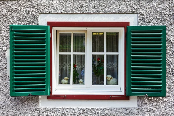 Fenster Eines Alten Hauses Einem Dorf Österreich — Stockfoto