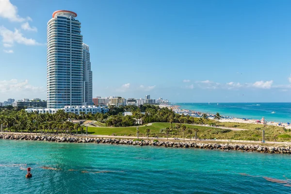 Vista Miami Beach South Point Park Primeiro Plano Miami Flórida — Fotografia de Stock