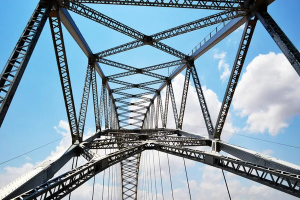 Ponte Sul Fiume — Foto Stock