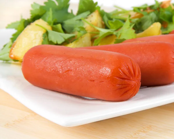 Grilled Sausages Salad Vegetables — Stock Photo, Image