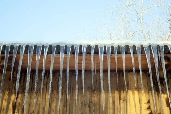 Icicles Roof House — Stock Photo, Image