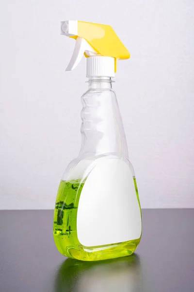 Pulizia Bottiglia Liquida Davanti Sfondo Grigio Chiaro Modello Serie Modificabile — Foto Stock