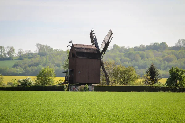 View Well Preserved Old Post Mill — Stock Photo, Image
