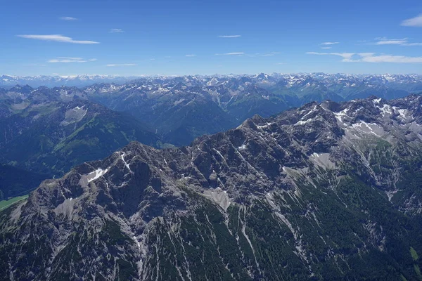 Luchtfoto Vanuit Autogyro Van Berg Dal Lech Tirol Oostenrijk — Stockfoto
