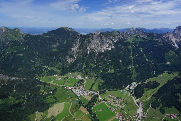 Widok Lotu Ptaka Dolinami Górami Tyrolu Austria — Zdjęcie stockowe