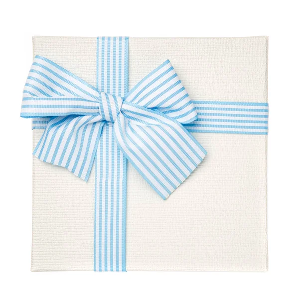 Weiße Quadratische Geschenkbox Mit Blauem Band Und Schleife Isoliert Auf — Stockfoto