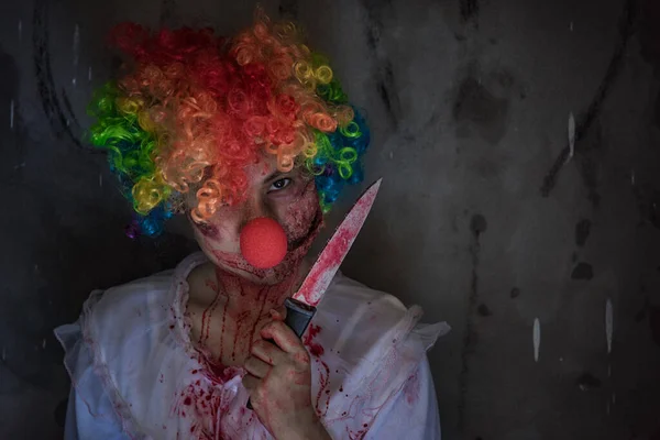 Asie Joker Fantôme Fille Zombie Tenant Couteau Concept Halloween — Photo