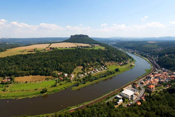 Una Colina Sobre Río Elba Alemania — Foto de Stock