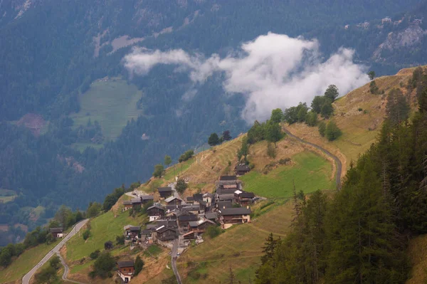 山の中の美しい風景 — ストック写真