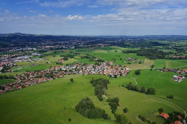 Vista Aérea Ciudad Los Alpes Alemanes —  Fotos de Stock