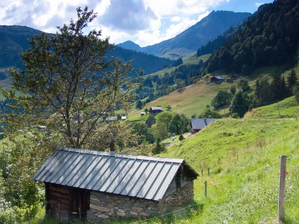 Vackert Landskap Med Bergsby — Stockfoto