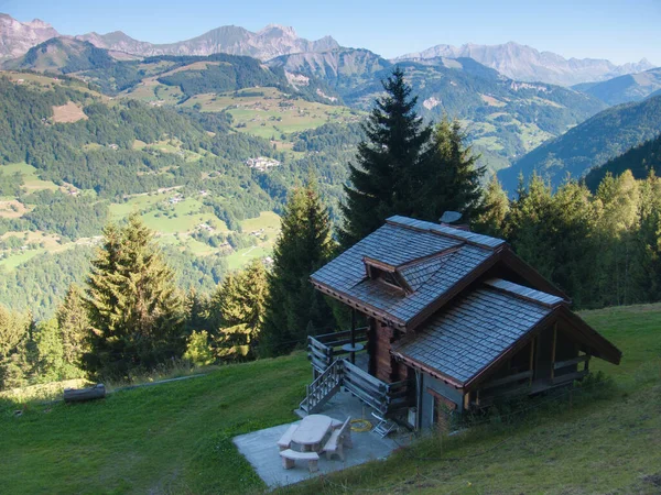 Görkemli Alp Manzarası Manzarası — Stok fotoğraf