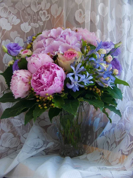 Beau Bouquet Fleurs Dans Vase — Photo