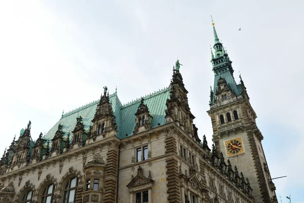 Гамбургская Ратуша Является Резиденцией Местного Самоуправления Свободного Ганзейского Города Гамбург — стоковое фото