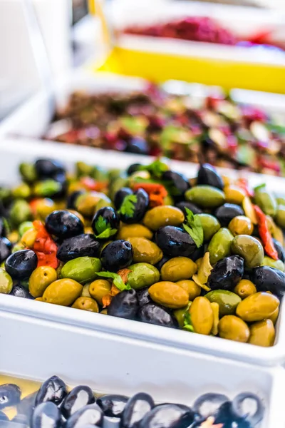 Assorted Olives Put Sale Italian Street Market Stall — Stock Photo, Image