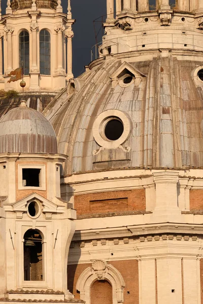 Roma Talya Daki Roma Katolik Kilisesi Trajan Forumunda Meryem Kutsal — Stok fotoğraf