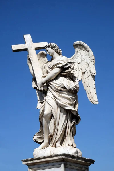 Statue Angel Cross Ercole Ferrata Ponte Sant Angelo Rome Italy — Stock Photo, Image