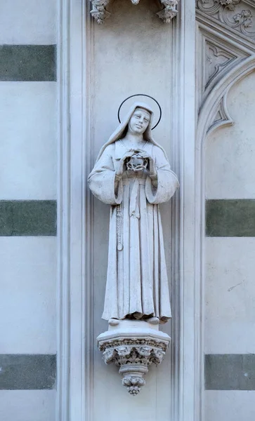 Estatua Santa Catalina Génova Fachada Iglesia Sacro Cuore Del Suffragio —  Fotos de Stock