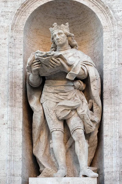 Statua Del San Luigi Francia Sulla Facciata Della Chiesa San — Foto Stock