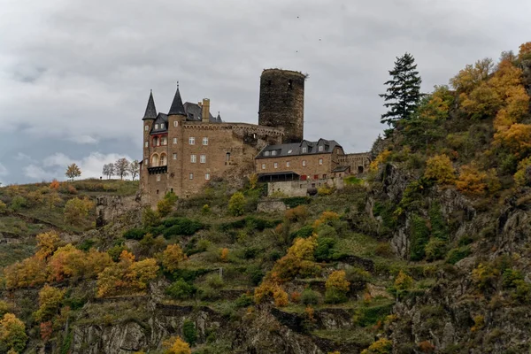 秋天的纽什万斯坦城堡 — 图库照片