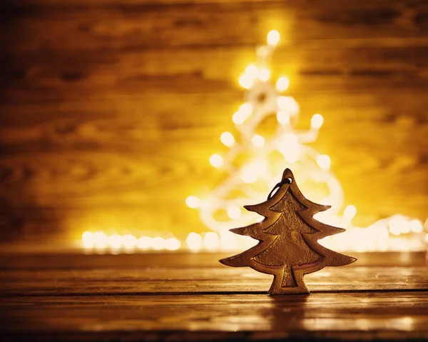 Χριστουγεννιάτικο Δέντρο Μπισκότα Μελόψωμο Ξύλινο Φόντο — Φωτογραφία Αρχείου