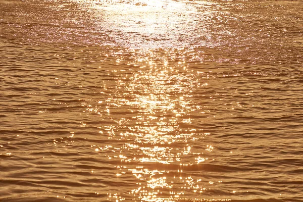 Sun Rays Reflected Water Surface Motion — Stock Photo, Image