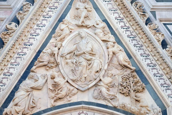 Madonna Della Cintola Portale Della Cattedrale Santa Maria Del Fiore — Foto Stock