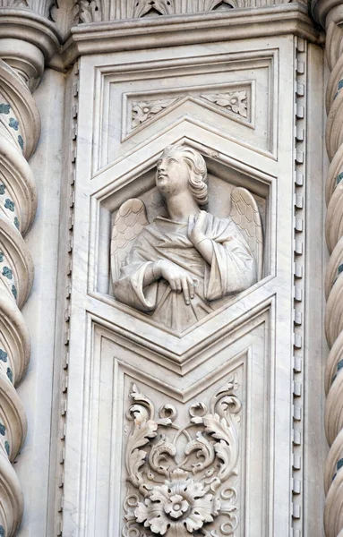 Angel Portale Della Cattedrale Santa Maria Del Fiore Firenze Italia — Foto Stock