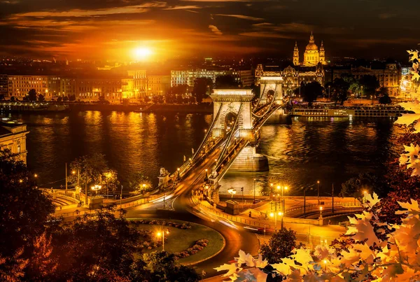 Budthe Hongersnood Juli 2019 Uitzicht Hongaarse Parlementsbrug Danube Rivier — Stockfoto