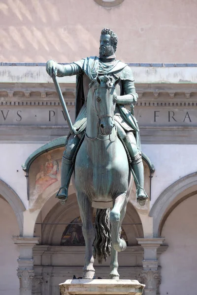 Statue Ferdinando Medici Piazza Della Santissima Annunziata Florence Italy — Stock Photo, Image