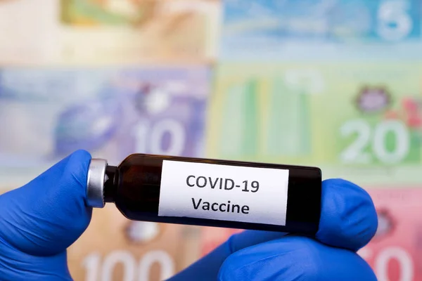 Vacina Contra Covid Fundo Dinheiro Canadense Dólares — Fotografia de Stock