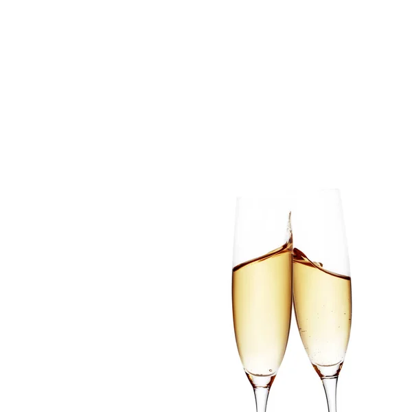 Beyaz Arka Planda Bir Bardak Şaraplı Şampanya Bardakları — Stok fotoğraf