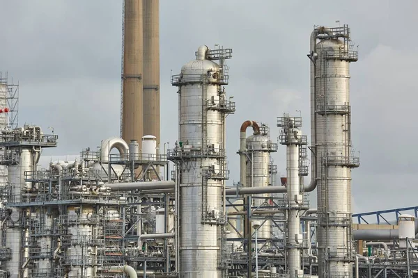 Planta Industrial Fuente Alimentación Petroquímica Industria Química Equipos Refinería Petróleo —  Fotos de Stock