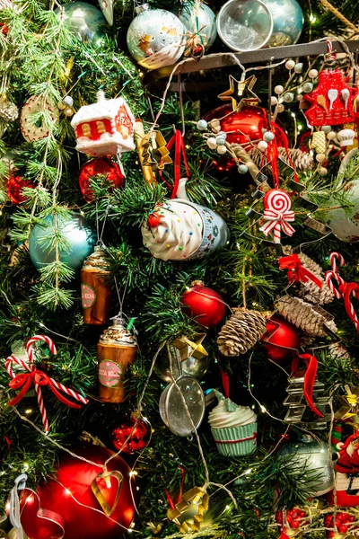 Primo Piano Decorazioni Albero Natale Sfondo Vacanza — Foto Stock