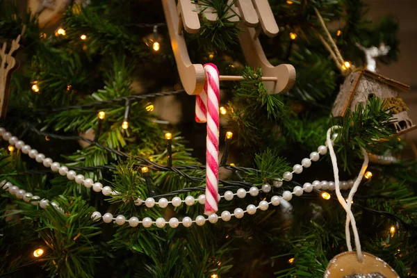 Dettaglio Albero Natale Con Decorazioni Natalizie Luci Scintillanti Brillantini Copia — Foto Stock