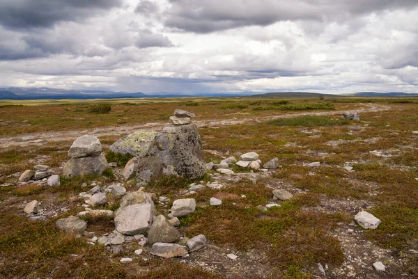 Steinhaufen Auf Dem Schwedischen Hochplateau Flatruet Der Schwedischen Provinz Jamtland — Stockfoto